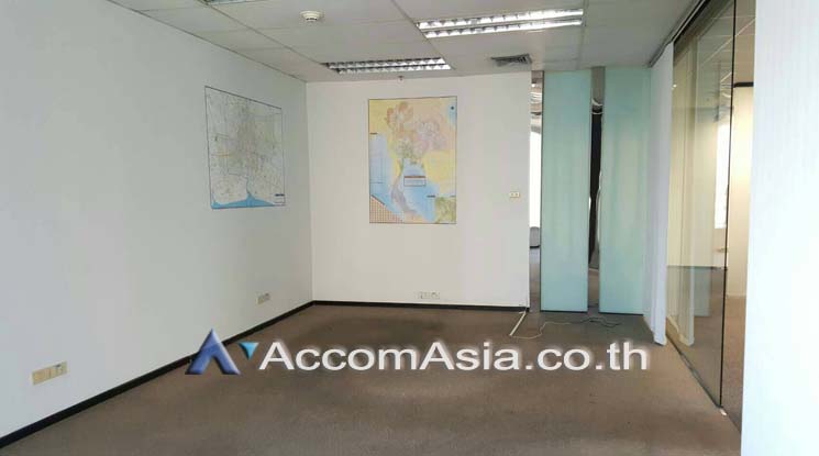  2  Studio Office Space For Rent in Sathorn ,Bangkok BRT Sathorn - BTS Chong Nonsi at Empire Tower AA17756